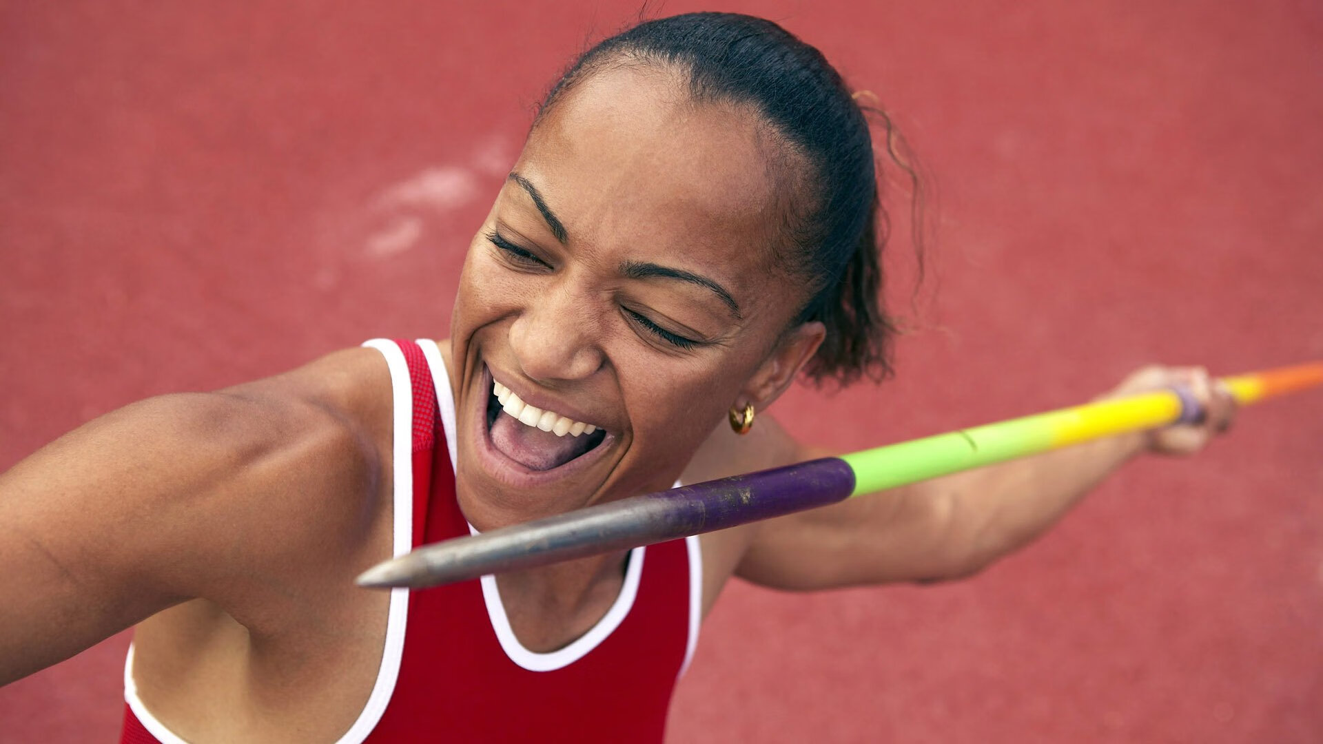 中立代表队B队员默契配合助力冲线